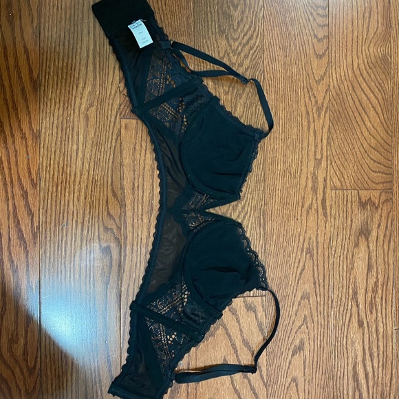 Garage Lace Bralette Top - Picture 4 of 7